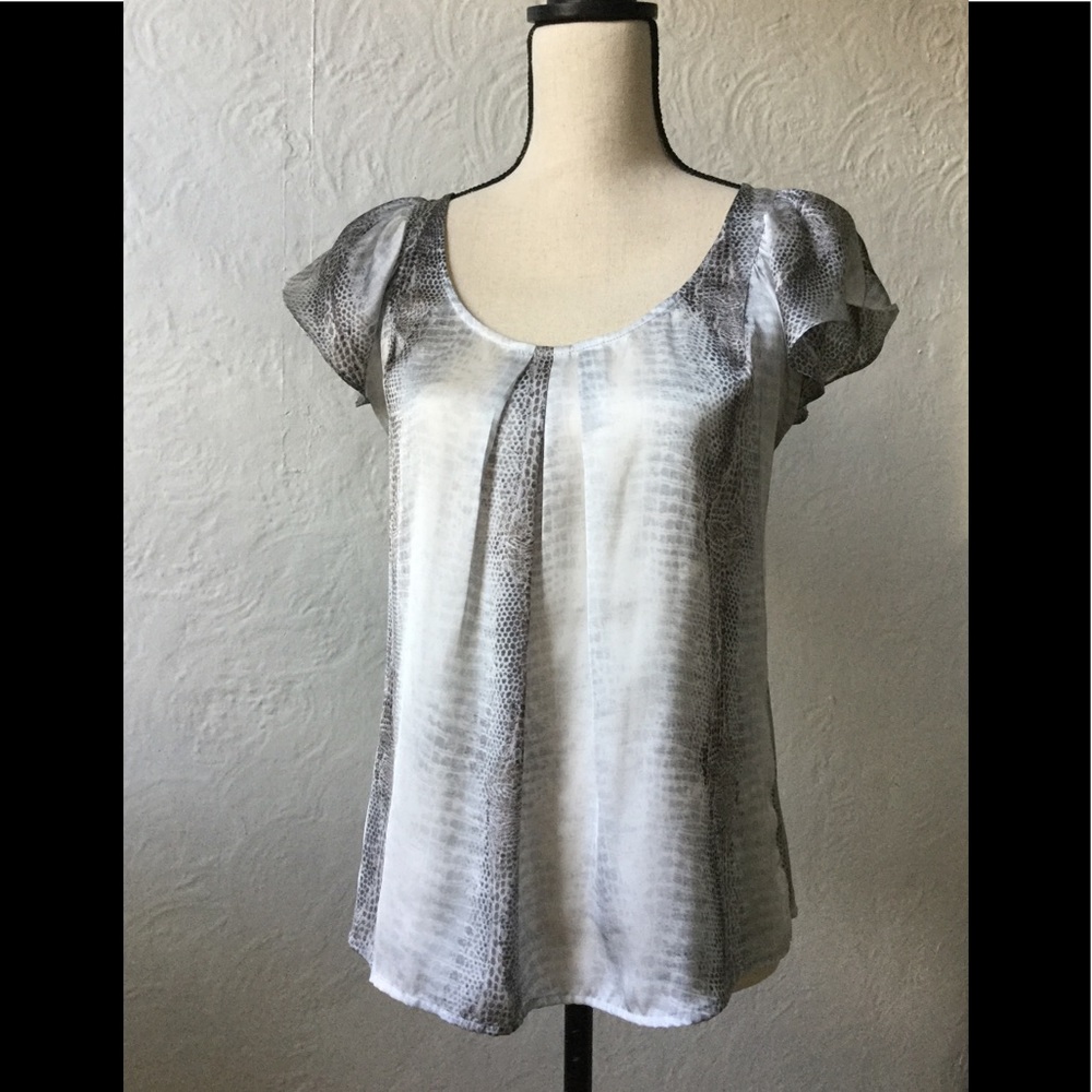 Violet & Claire blouse